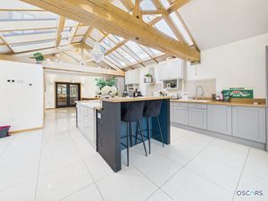 Photo 35- click for photo gallery